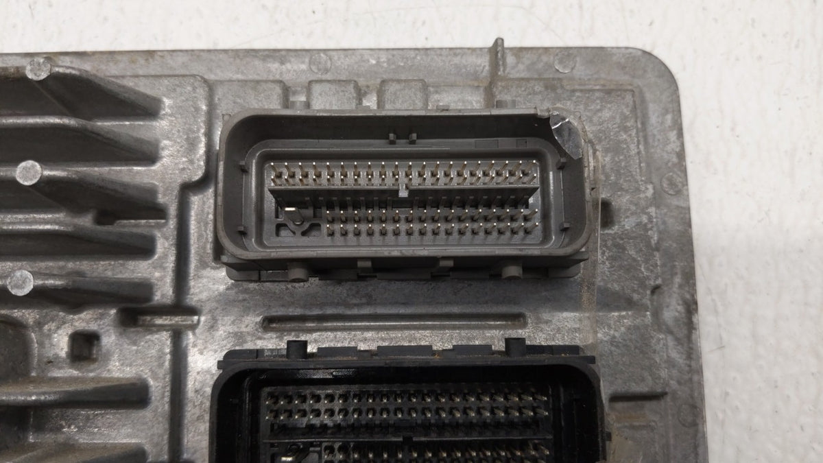 2017-2019 Chevrolet Cruze PCM Engine Control Computer ECU ECM PCU OEM P/N:12680876 12677677 Fits 2017 2018 2019 2020 2021 20