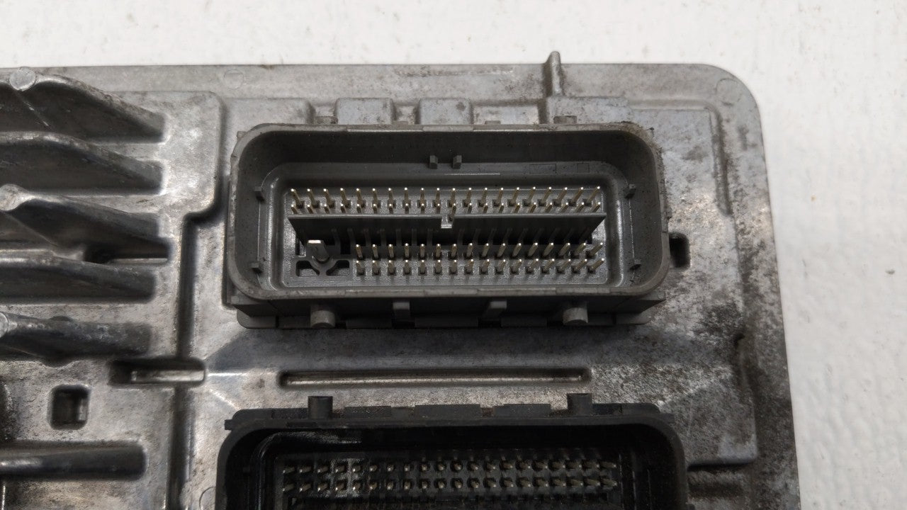 2017-2018 Chevrolet Cruze PCM Engine Control Computer ECU ECM PCU OEM P/N:12680876 12677677, 12692812 Fits Fits 2017 2018 20
