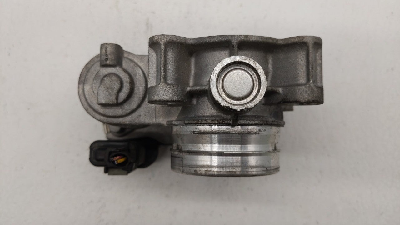 2017-2018 Chevrolet Cruze Throttle Body P/N:12671379AA Fits Fits 2017 2018 OEM Used Auto Parts - Oemusedautoparts1.com
