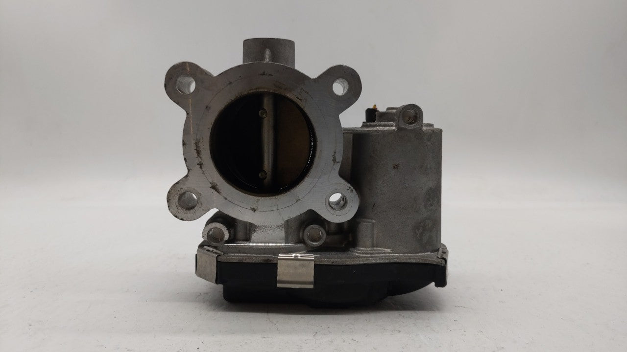 2017-2018 Chevrolet Cruze Throttle Body P/N:12671379AA Fits Fits 2017 2018 OEM Used Auto Parts - Oemusedautoparts1.com