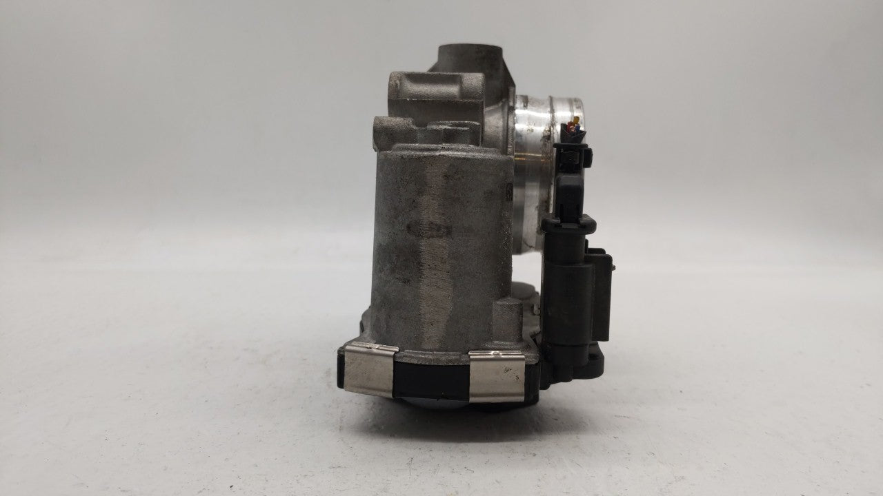 2017-2018 Chevrolet Cruze Throttle Body P/N:12671379AA Fits Fits 2017 2018 OEM Used Auto Parts - Oemusedautoparts1.com