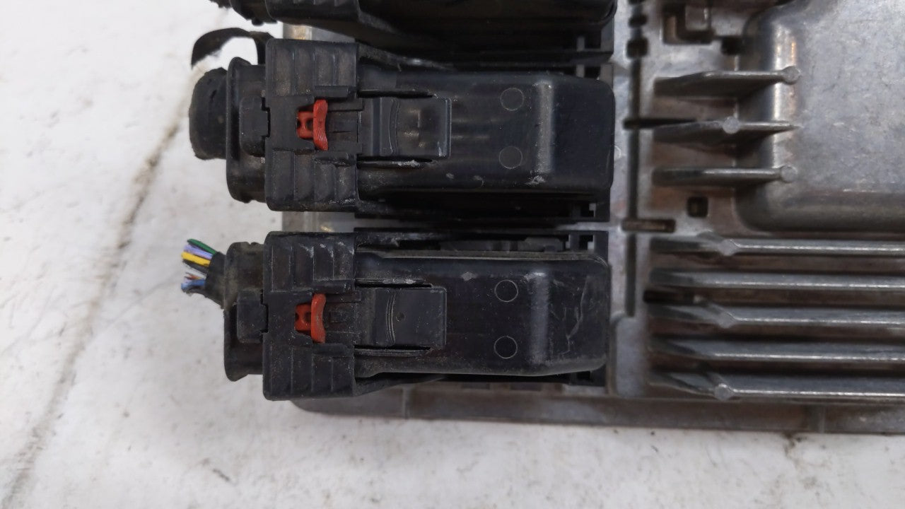 2017-2019 Chevrolet Cruze PCM Engine Control Computer ECU ECM PCU OEM P/N:12669908 12691559 Fits OEM Used Auto Parts - Oemus