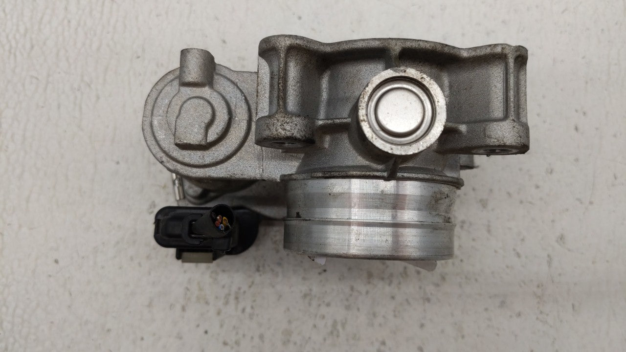 2017-2018 Chevrolet Cruze Throttle Body P/N:12671379AA Fits Fits 2017 2018 OEM Used Auto Parts - Oemusedautoparts1.com