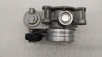 2017-2018 Chevrolet Cruze Throttle Body P/N:12671379AA Fits Fits 2017 2018 OEM Used Auto Parts