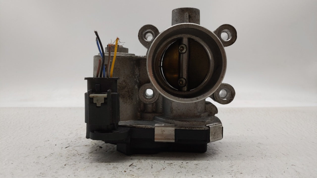 2017-2018 Chevrolet Cruze Throttle Body P/N:12671379AA Fits Fits 2017 2018 OEM Used Auto Parts - Oemusedautoparts1.com