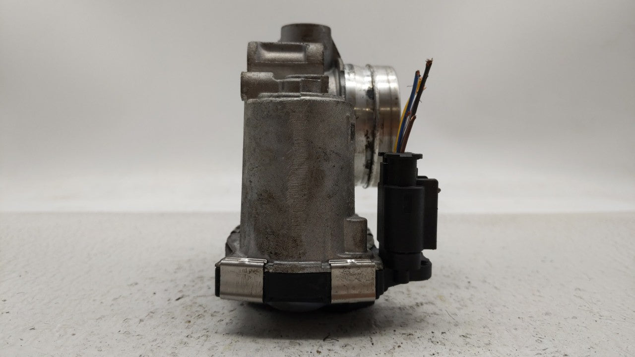 2017-2018 Chevrolet Cruze Throttle Body P/N:12671379AA Fits Fits 2017 2018 OEM Used Auto Parts - Oemusedautoparts1.com