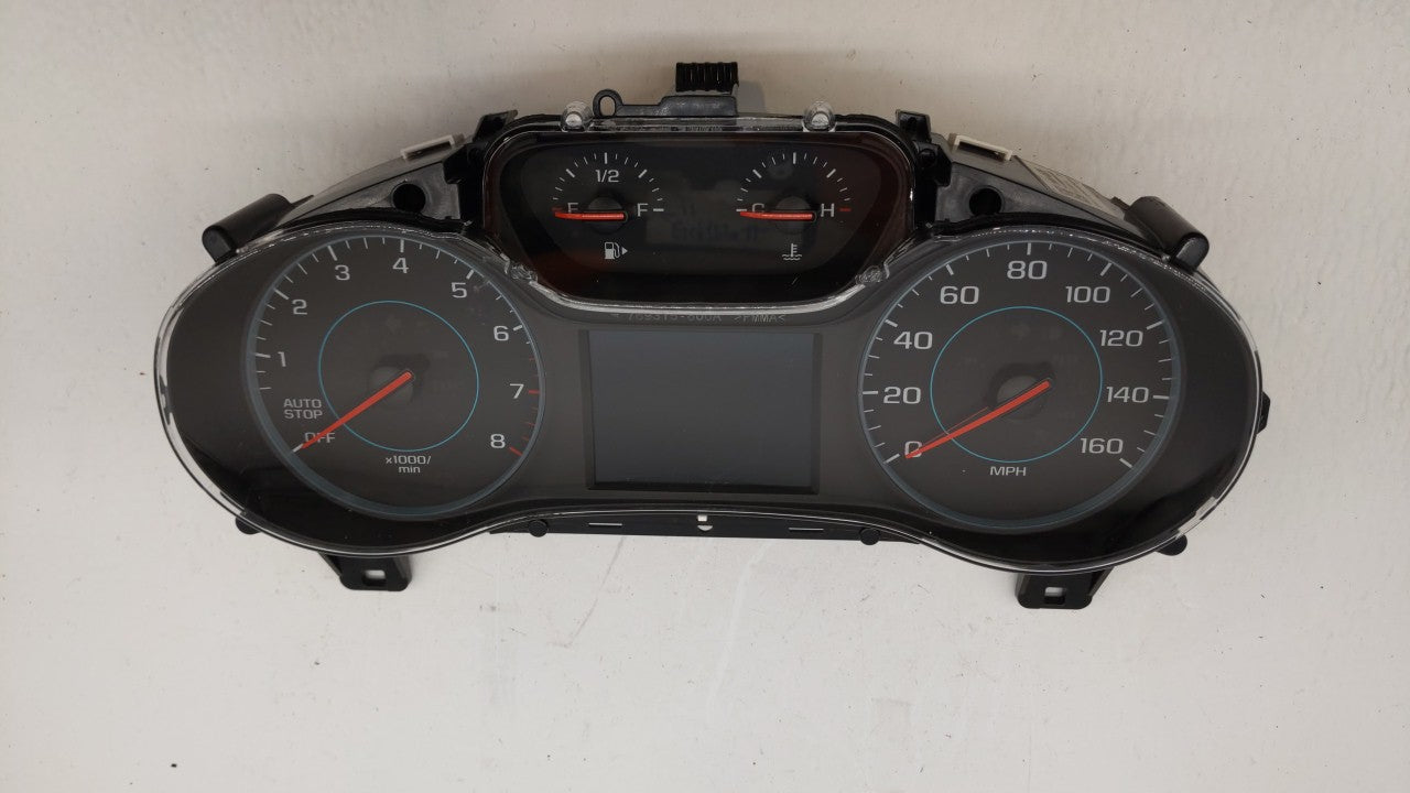 2018 Chevrolet Cruze Instrument Cluster Speedometer Gauges P/N:39084636 42668707, 39084635 Fits OEM Used Auto Parts - Oemuse