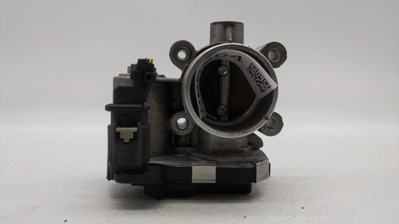 2017-2018 Chevrolet Cruze Throttle Body P/N:12671379AA Fits Fits 2017 2018 OEM Used Auto Parts - Oemusedautoparts1.com