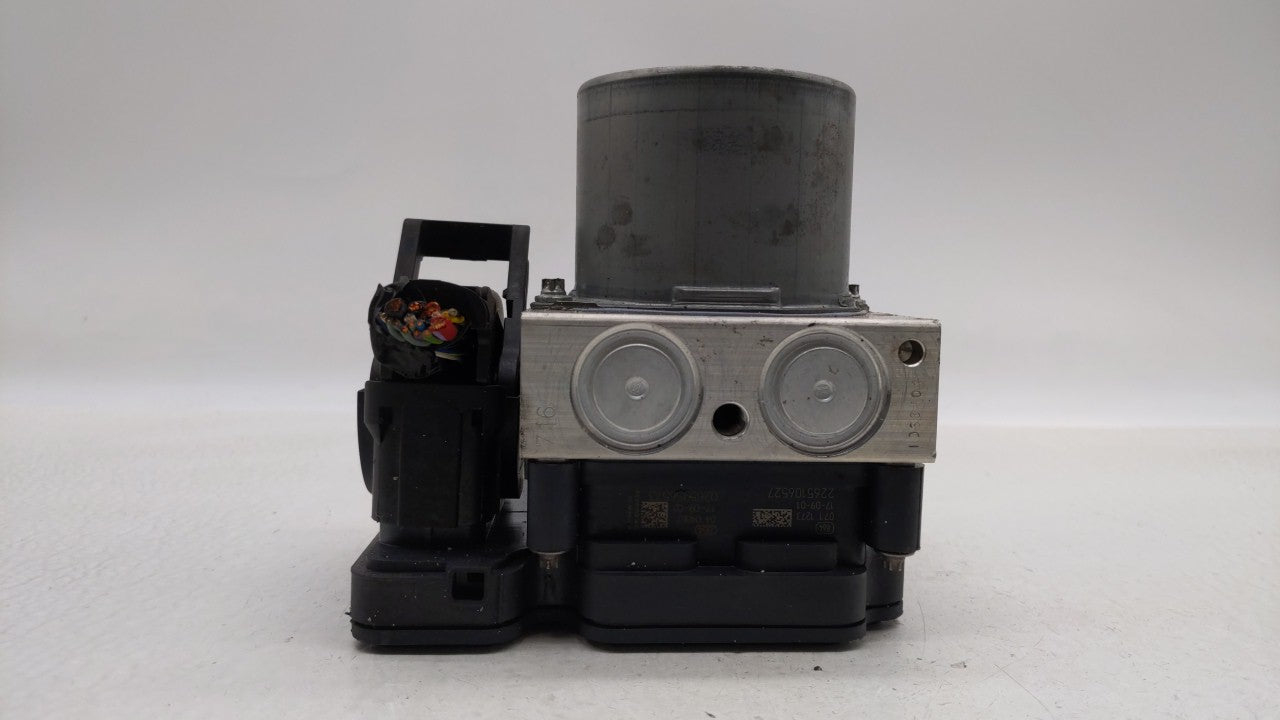 2018 Chevrolet Cruze ABS Pump Control Module Replacement P/N:065055766 39120572 Fits OEM Used Auto Parts - Oemusedautoparts1