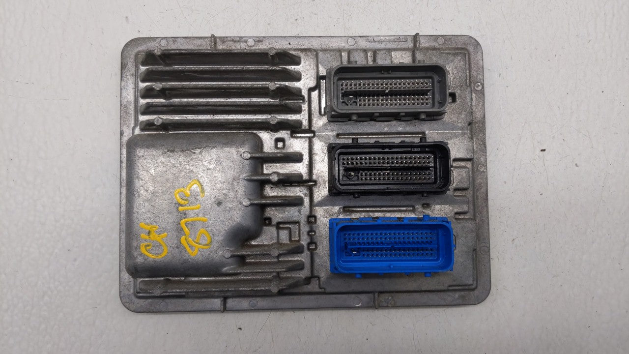 2017-2018 Chevrolet Cruze PCM Engine Control Computer ECU ECM PCU OEM P/N:12696201 12692038, 12676683 Fits Fits 2017 2018 20