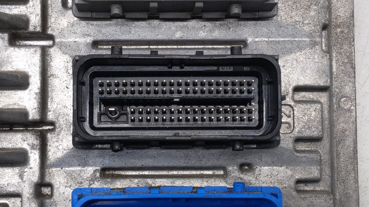 2017-2018 Chevrolet Cruze PCM Engine Control Computer ECU ECM PCU OEM P/N:12696201 12692038, 12676683 Fits Fits 2017 2018 20