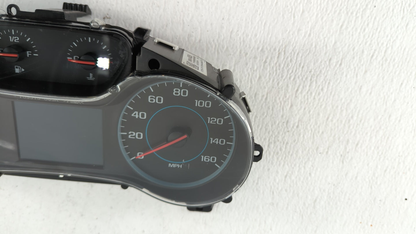 2018 Chevrolet Cruze Instrument Cluster Speedometer Gauges P/N:39084636 42668707, 39084635 Fits OEM Used Auto Parts - Oemuse