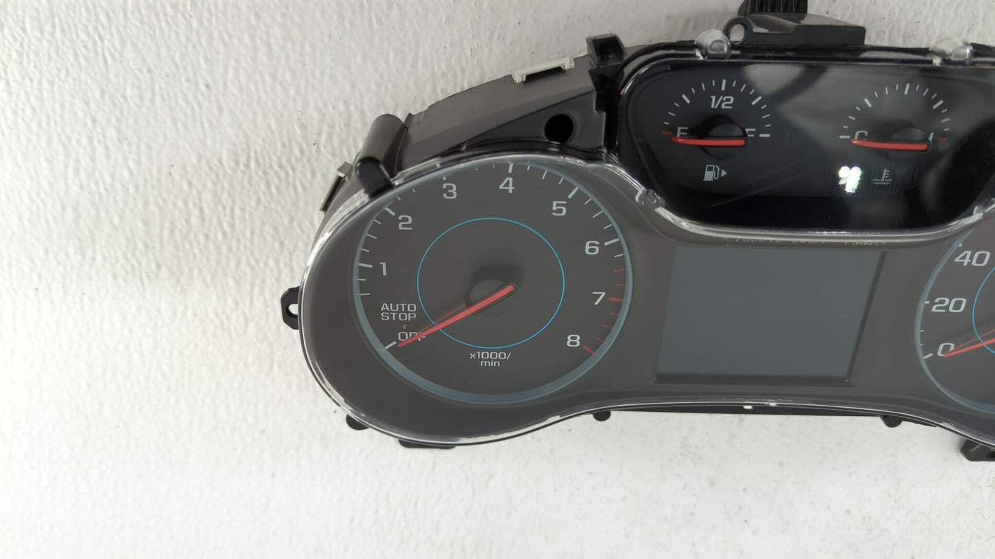 2018 Chevrolet Cruze Instrument Cluster Speedometer Gauges P/N:39084636 42668707, 39084635 Fits OEM Used Auto Parts - Oemuse