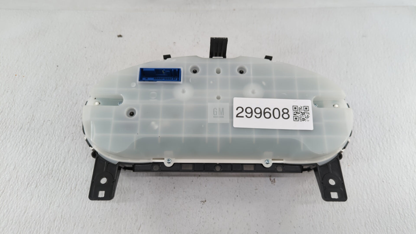 2018 Chevrolet Cruze Instrument Cluster Speedometer Gauges P/N:39084636 42668707, 39084635 Fits OEM Used Auto Parts - Oemuse