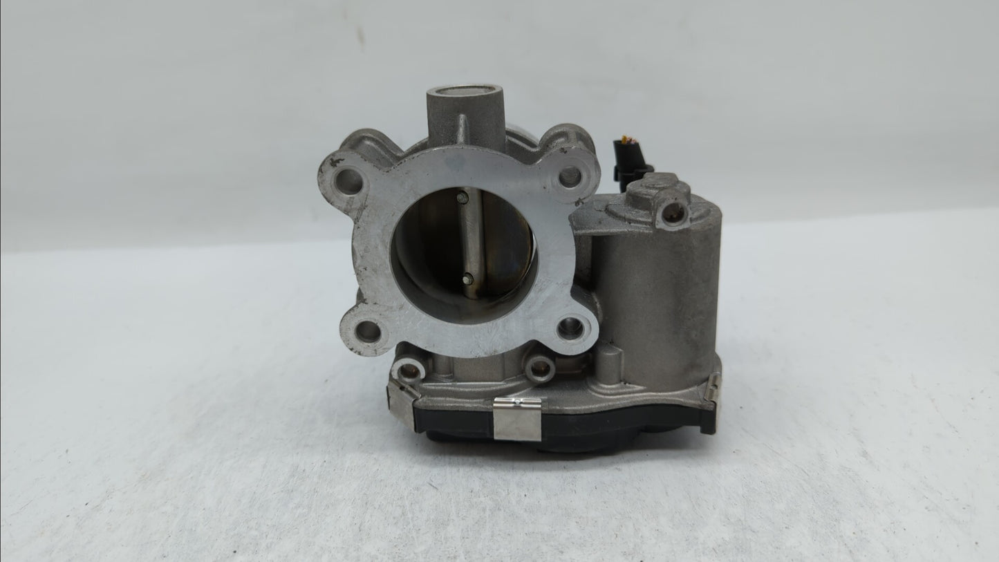 2017-2018 Chevrolet Cruze Throttle Body P/N:12671379AA Fits Fits 2017 2018 OEM Used Auto Parts - Oemusedautoparts1.com