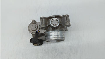 2017-2018 Chevrolet Cruze Throttle Body P/N:12671379AA Fits Fits 2017 2018 OEM Used Auto Parts