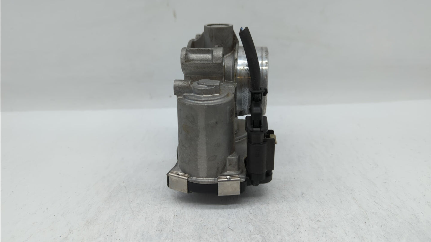2017-2018 Chevrolet Cruze Throttle Body P/N:12671379AA Fits Fits 2017 2018 OEM Used Auto Parts - Oemusedautoparts1.com