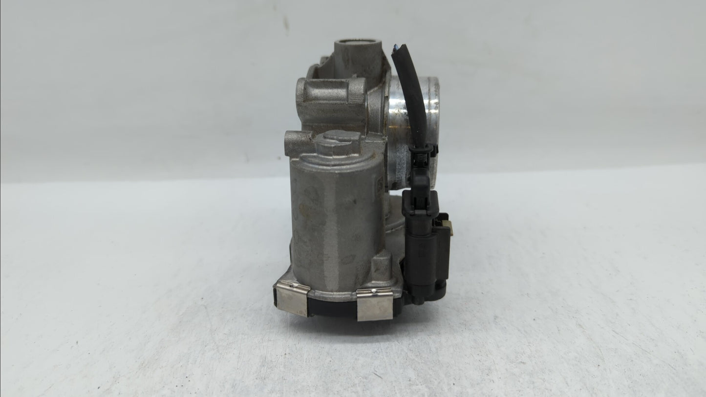 2017-2018 Chevrolet Cruze Throttle Body P/N:12671379AA Fits Fits 2017 2018 OEM Used Auto Parts - Oemusedautoparts1.com
