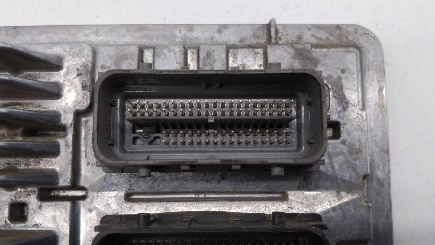 2017-2018 Chevrolet Cruze PCM Engine Control Computer ECU ECM PCU OEM P/N:12692812 12687467, 12696201 Fits Fits 2017 2018 20