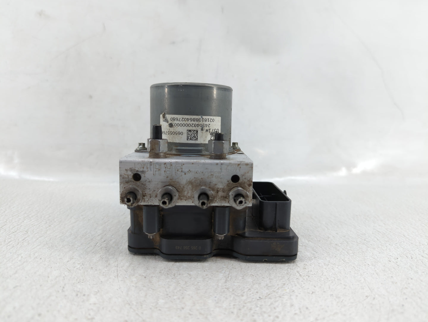 2018 Chevrolet Cruze ABS Pump Control Module Replacement P/N:39120571 065055766, 39120572 Fits OEM Used Auto Parts - Oemused