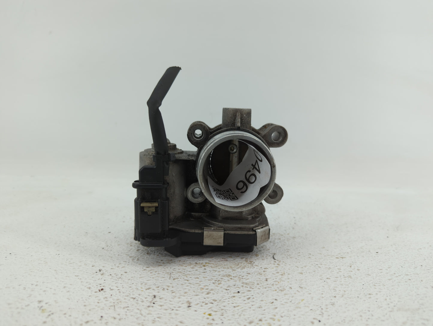 2017-2018 Chevrolet Cruze Throttle Body P/N:12671379AA 52049766 Fits Fits 2017 2018 OEM Used Auto Parts - Oemusedautoparts1.