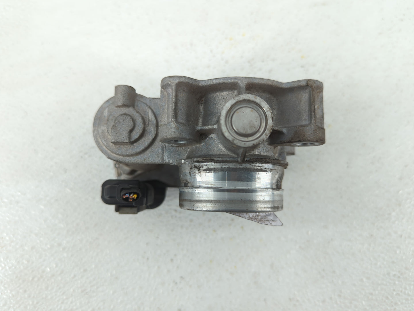 2017-2018 Chevrolet Cruze Throttle Body P/N:12671379AA 52049766 Fits Fits 2017 2018 OEM Used Auto Parts - Oemusedautoparts1.