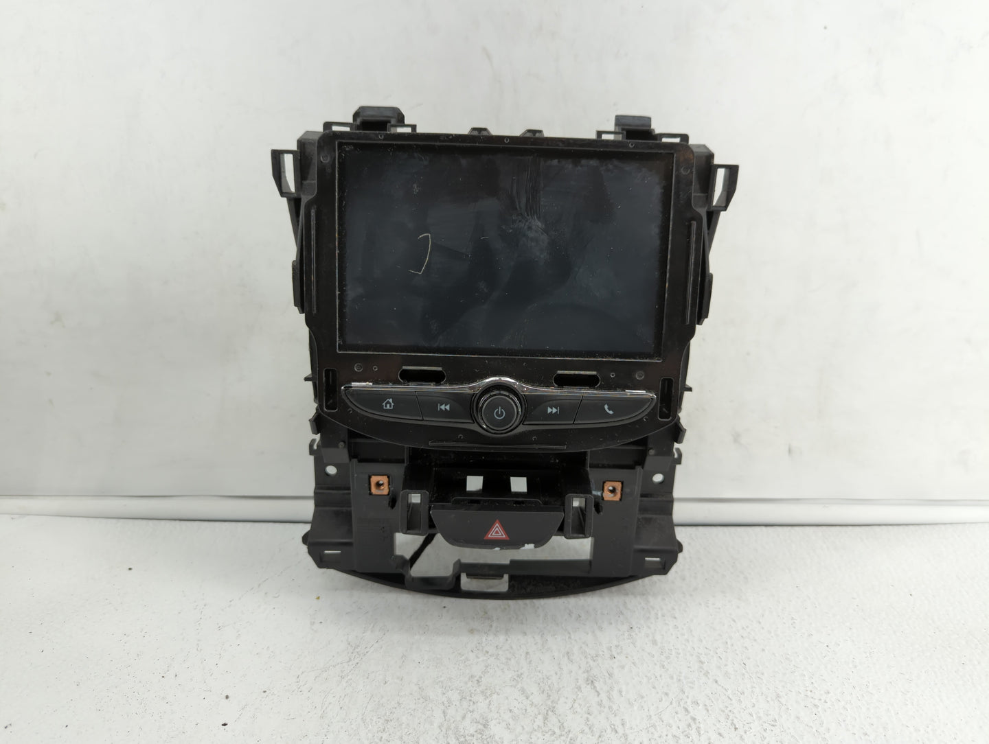 2018-2018 Chevrolet Cruze Am Fm Cd Player Radio Receiver - Oemusedautoparts1.com