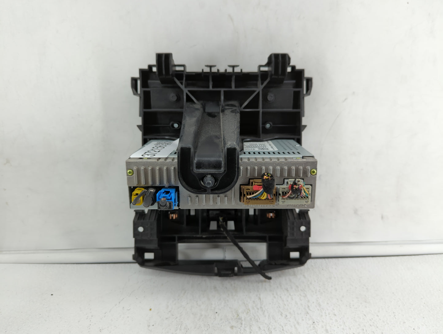 2018-2018 Chevrolet Cruze Am Fm Cd Player Radio Receiver - Oemusedautoparts1.com