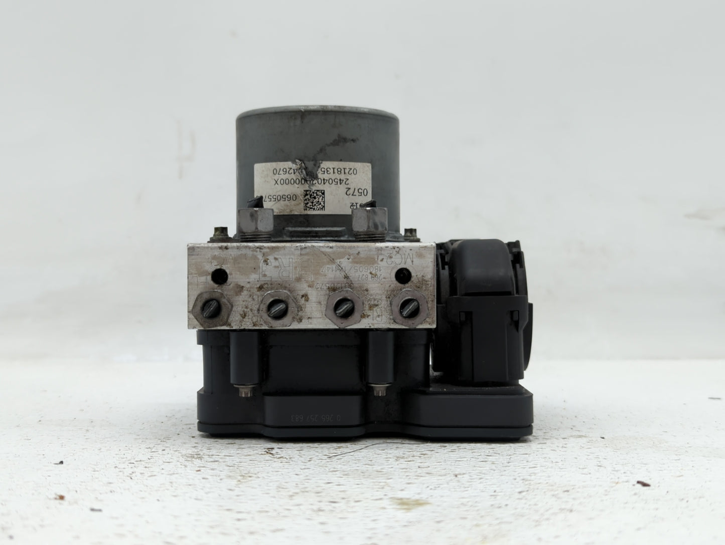 2018 Chevrolet Cruze ABS Pump Control Module Replacement P/N:39120571 065055766, 39120572 Fits OEM Used Auto Parts - Oemused
