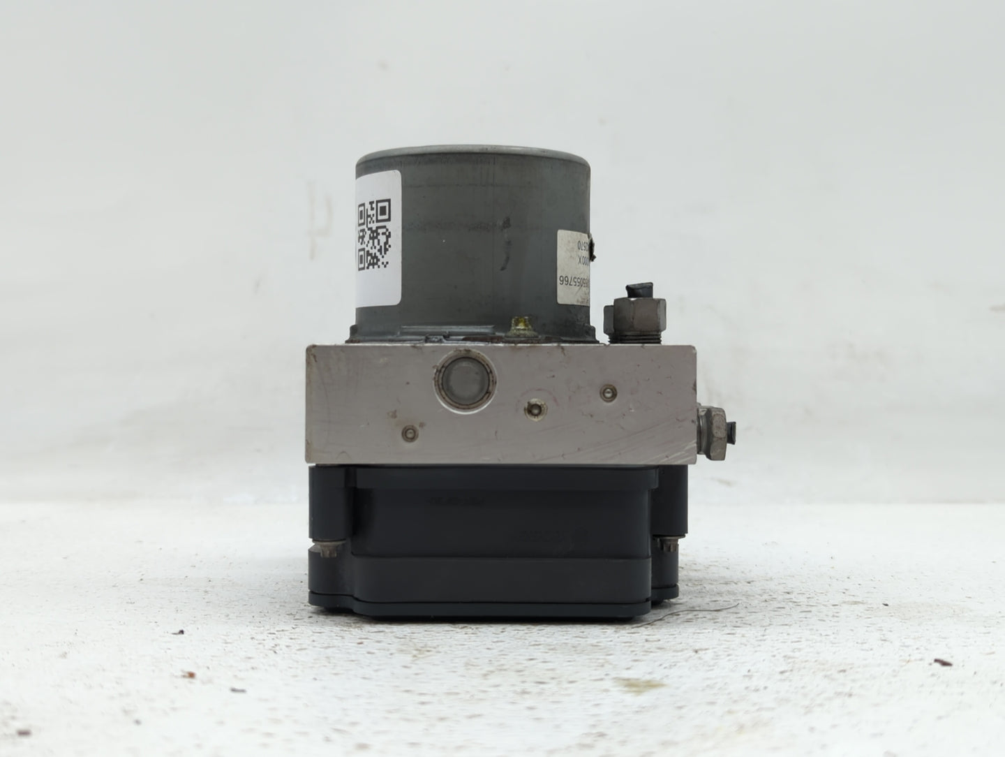 2018 Chevrolet Cruze ABS Pump Control Module Replacement P/N:39120571 065055766, 39120572 Fits OEM Used Auto Parts - Oemused