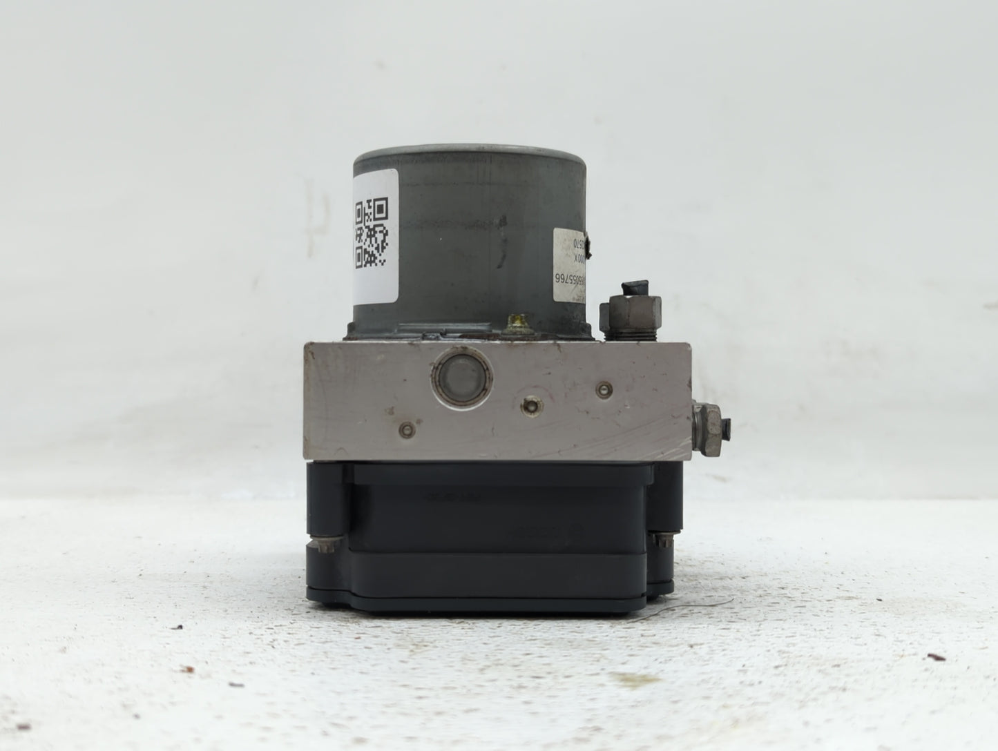 2018 Chevrolet Cruze ABS Pump Control Module Replacement P/N:39120571 065055766, 39120572 Fits OEM Used Auto Parts - Oemused