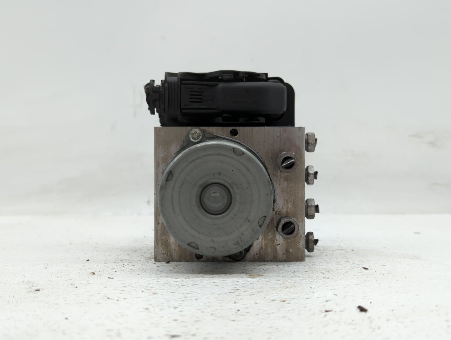 2018 Chevrolet Cruze ABS Pump Control Module Replacement P/N:39120571 065055766, 39120572 Fits OEM Used Auto Parts - Oemused