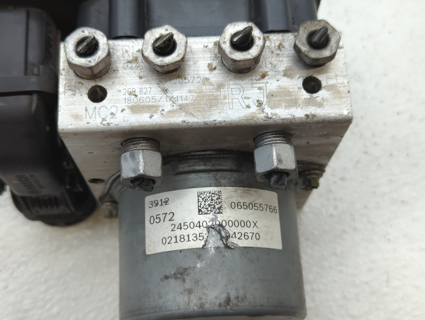 2018 Chevrolet Cruze ABS Pump Control Module Replacement P/N:39120571 065055766, 39120572 Fits OEM Used Auto Parts - Oemused