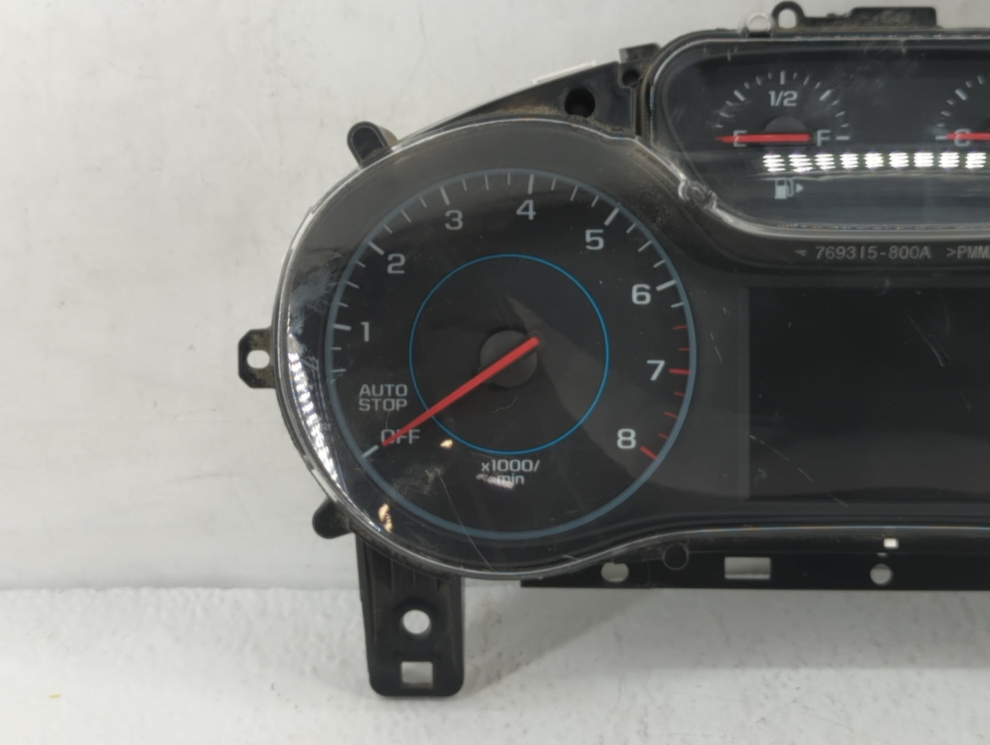 2017-2018 Chevrolet Cruze Instrument Cluster Speedometer Gauges P/N:39084636 Miles: Fits Fits 2017 2018 OEM Used Auto Parts 