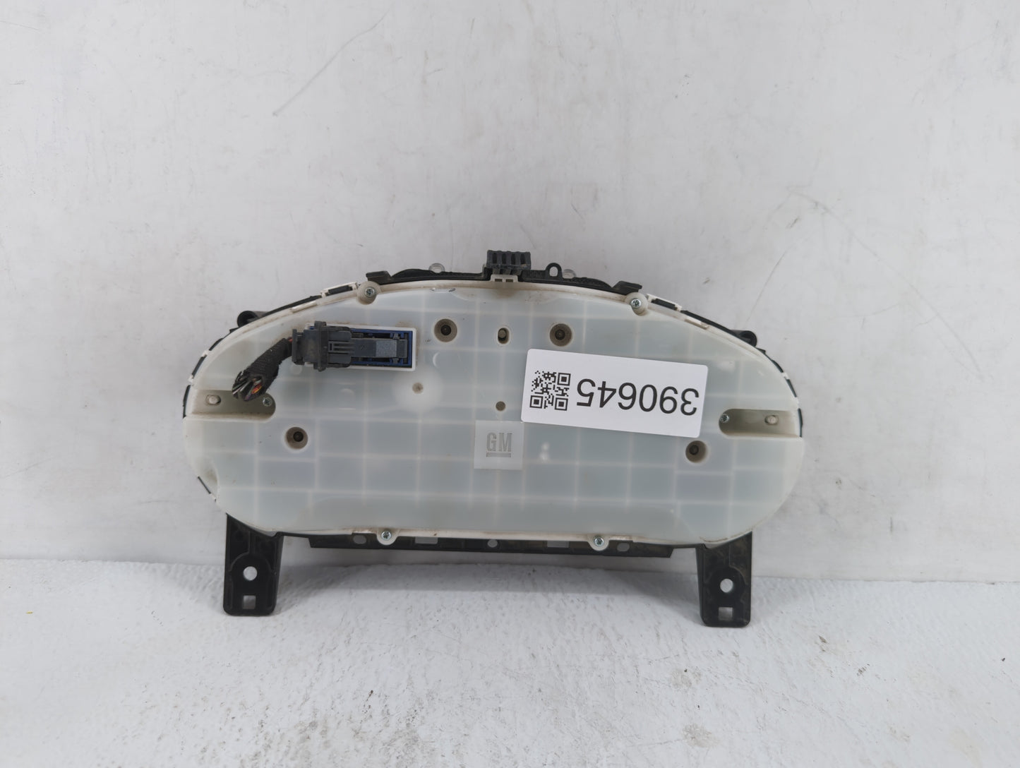 2017-2018 Chevrolet Cruze Instrument Cluster Speedometer Gauges P/N:39084636 Miles: Fits Fits 2017 2018 OEM Used Auto Parts 