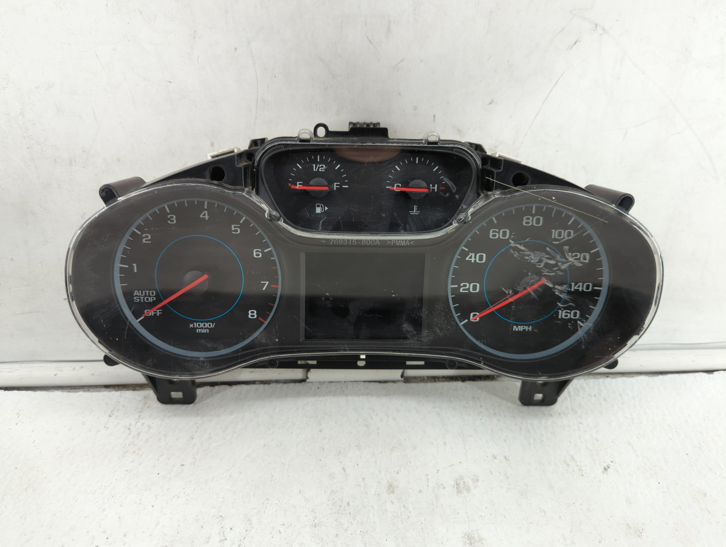 2017-2018 Chevrolet Cruze Instrument Cluster Speedometer Gauges P/N:39084636 Fits Fits 2017 2018 OEM Used Auto Parts - Oemus