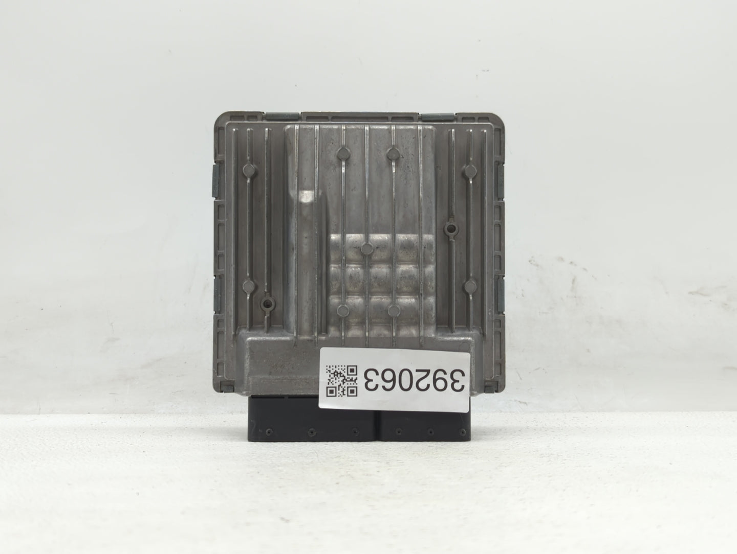 2017-2018 Chevrolet Cruze PCM Engine Control Computer ECU ECM PCU OEM P/N:12669908 12681528 Fits Fits 2017 2018 2019 OEM Use