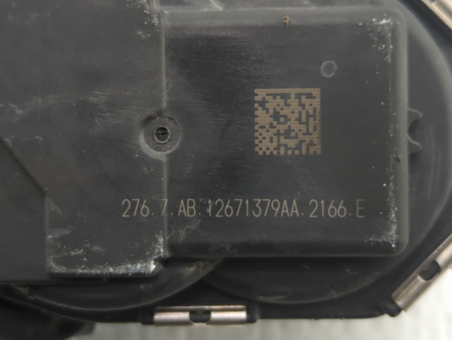 2018 Chevrolet Cruze Throttle Body P/N:12671379AA Fits Fits 2016 2017 2019 OEM Used Auto Parts - Oemusedautoparts1.com