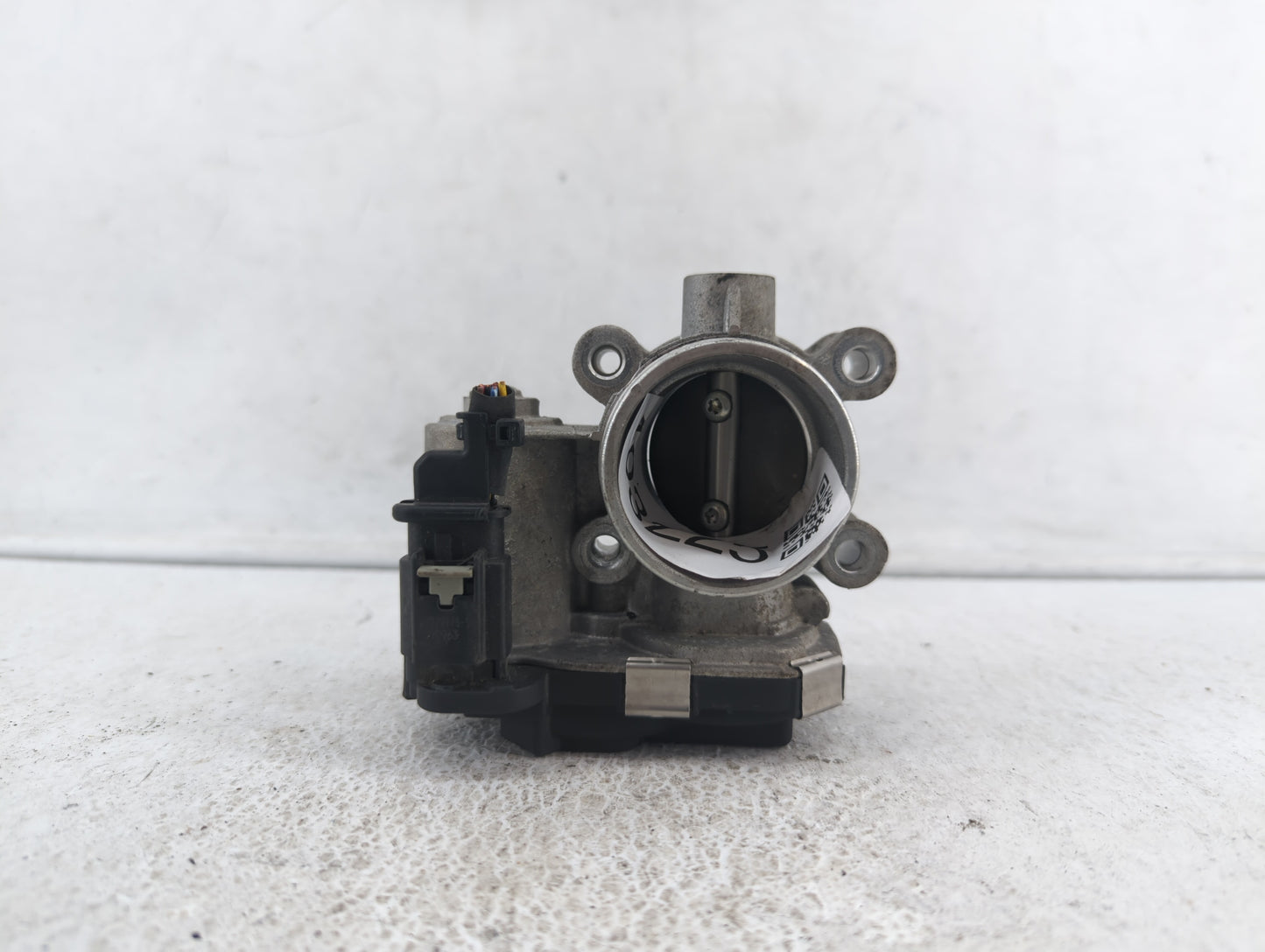 2017-2018 Chevrolet Cruze Throttle Body P/N:12671379AA 52049766 Fits Fits 2017 2018 OEM Used Auto Parts - Oemusedautoparts1.