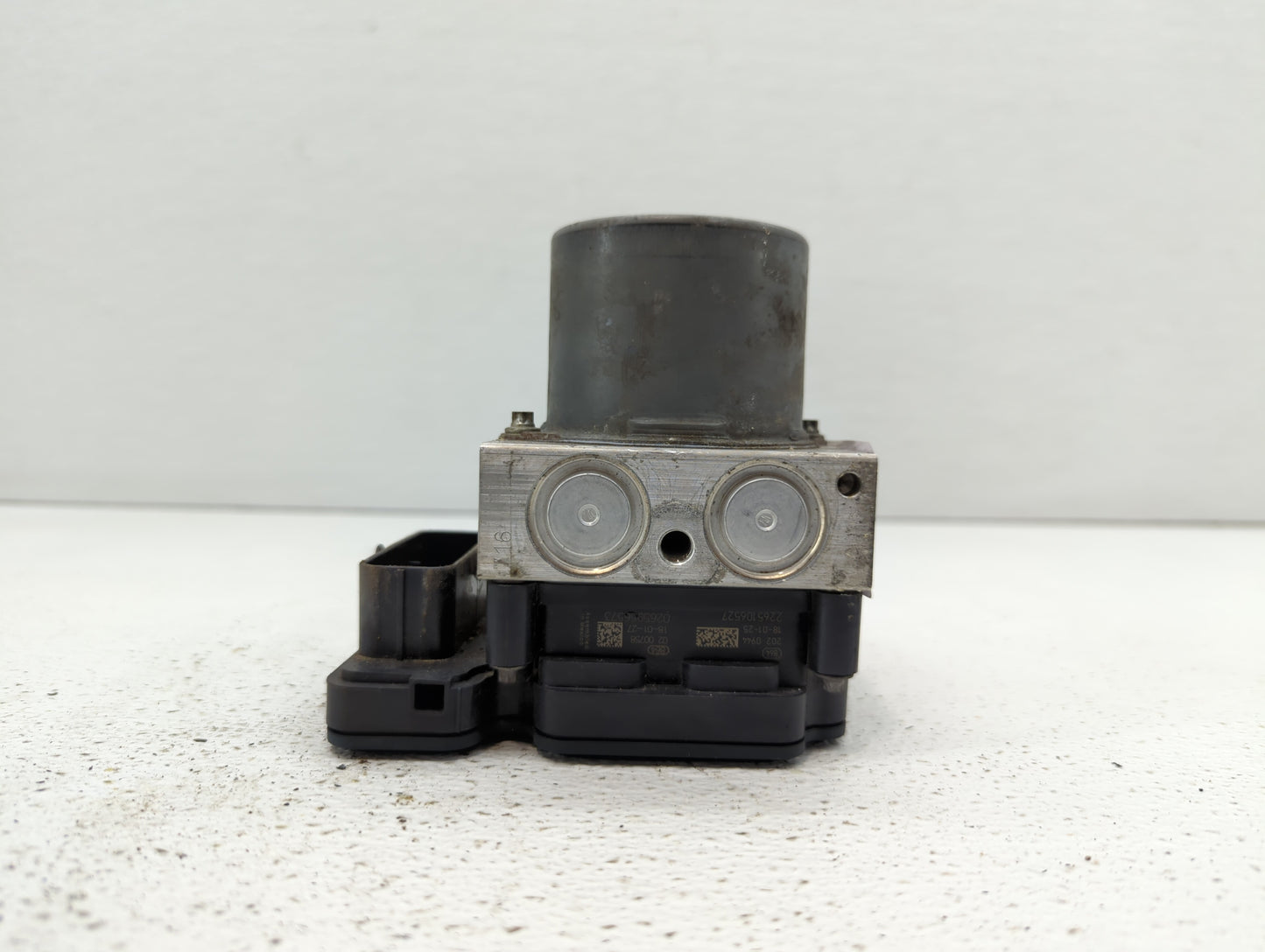 2018 Chevrolet Cruze ABS Pump Control Module Replacement P/N:39126644 39120571, 065055766, 39120572 Fits OEM Used Auto Parts