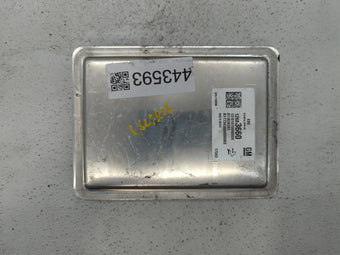 compare product 2017-2019 Chevrolet Cruze PCM Engine Control Computer ECU ECM PCU OEM P/N:811839393 12683660 Fits OEM Used Auto Parts