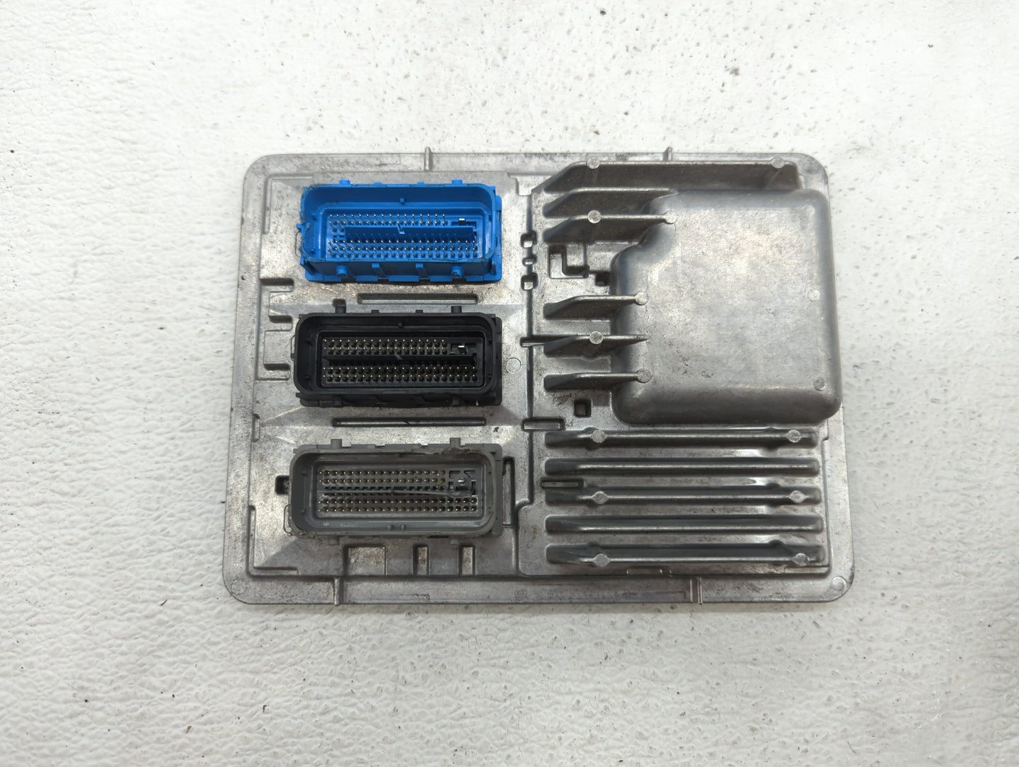 2017-2019 Chevrolet Cruze PCM Engine Control Computer ECU ECM PCU OEM P/N:12669908 12697837 Fits OEM Used Auto Parts - Oemus