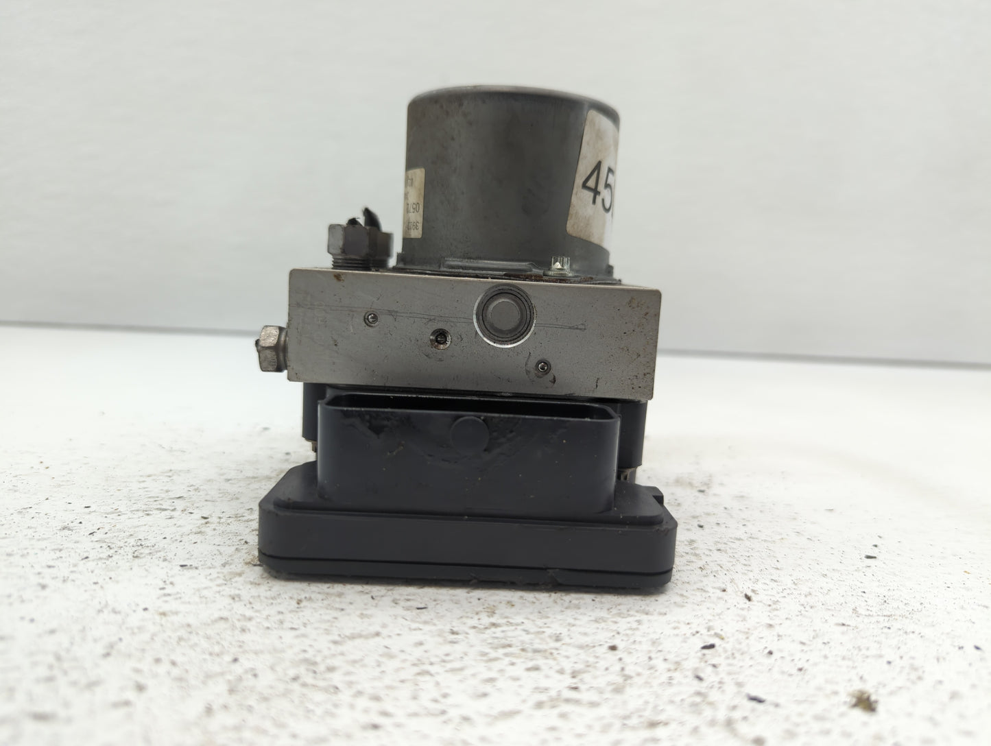 2018 Chevrolet Cruze ABS Pump Control Module Replacement P/N:39126644 39120571, 39120572 Fits OEM Used Auto Parts - Oemuseda