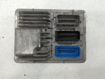 compare product 2017-2019 Chevrolet Cruze PCM Engine Control Computer ECU ECM PCU OEM P/N:12683660 12669908 Fits OEM Used Auto Parts