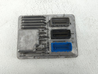 compare product 2017-2019 Chevrolet Cruze PCM Engine Control Computer ECU ECM PCU OEM P/N:12677677 12697837 Fits OEM Used Auto Parts