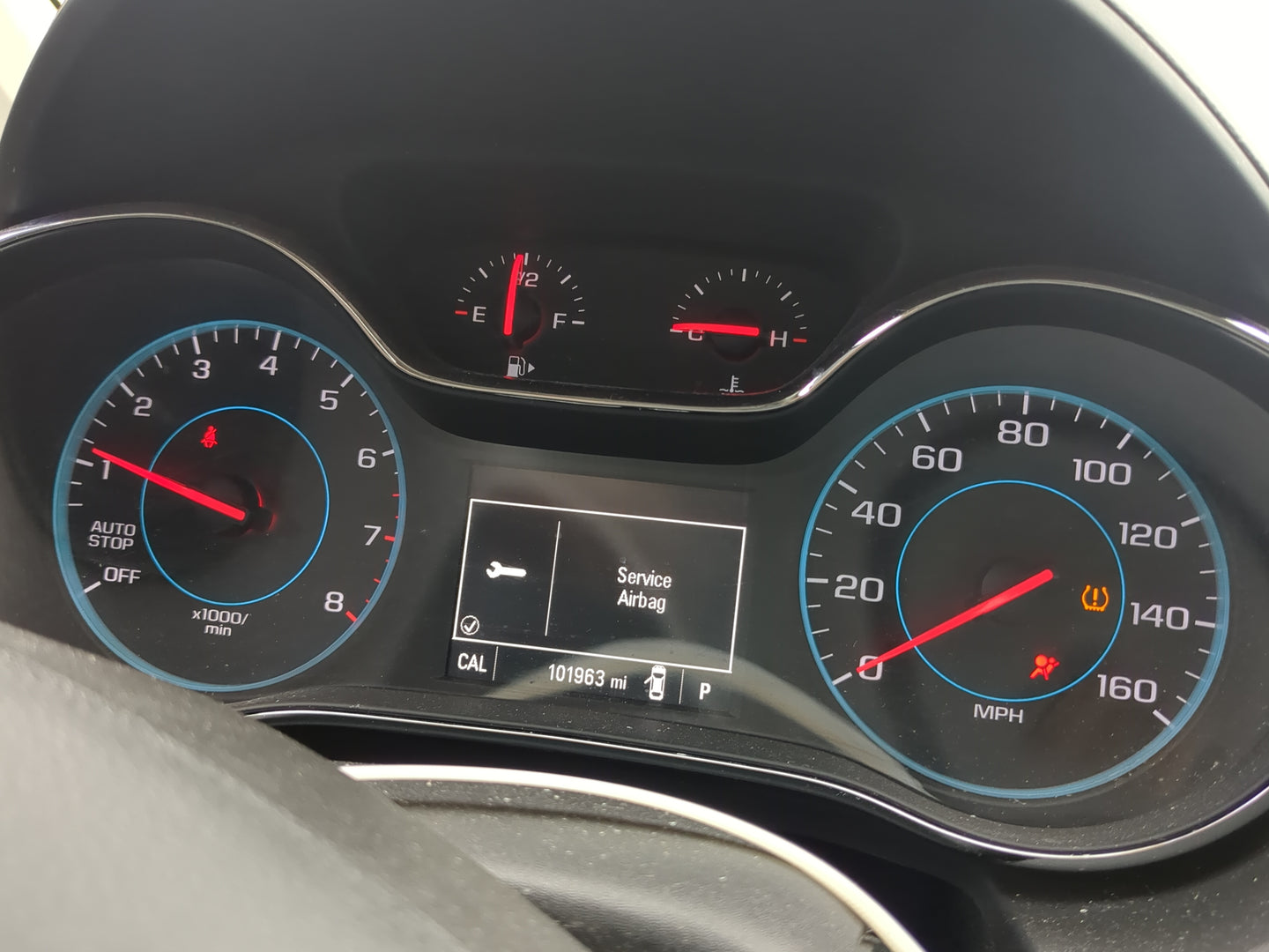 2017-2018 Chevrolet Cruze Instrument Cluster Speedometer Gauges Miles:102K Fits Fits 2017 2018 OEM Used Auto Parts - Oemused