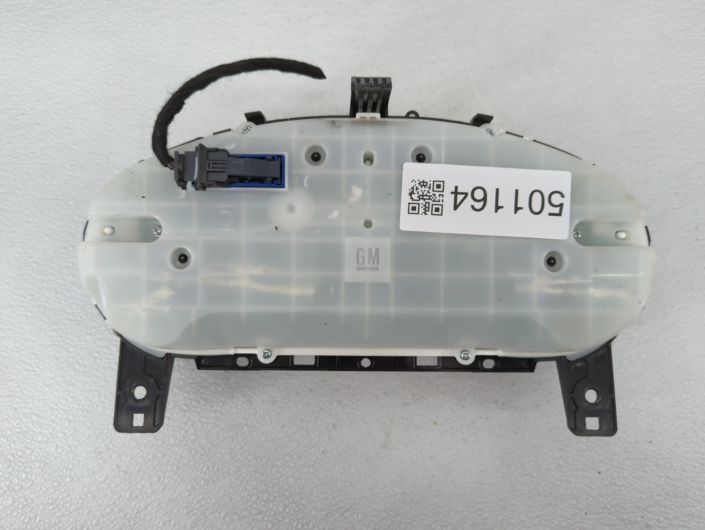 2018 Chevrolet Cruze Instrument Cluster Speedometer Gauges P/N:39084636 42668707, 39084635 Fits OEM Used Auto Parts - Oemuse