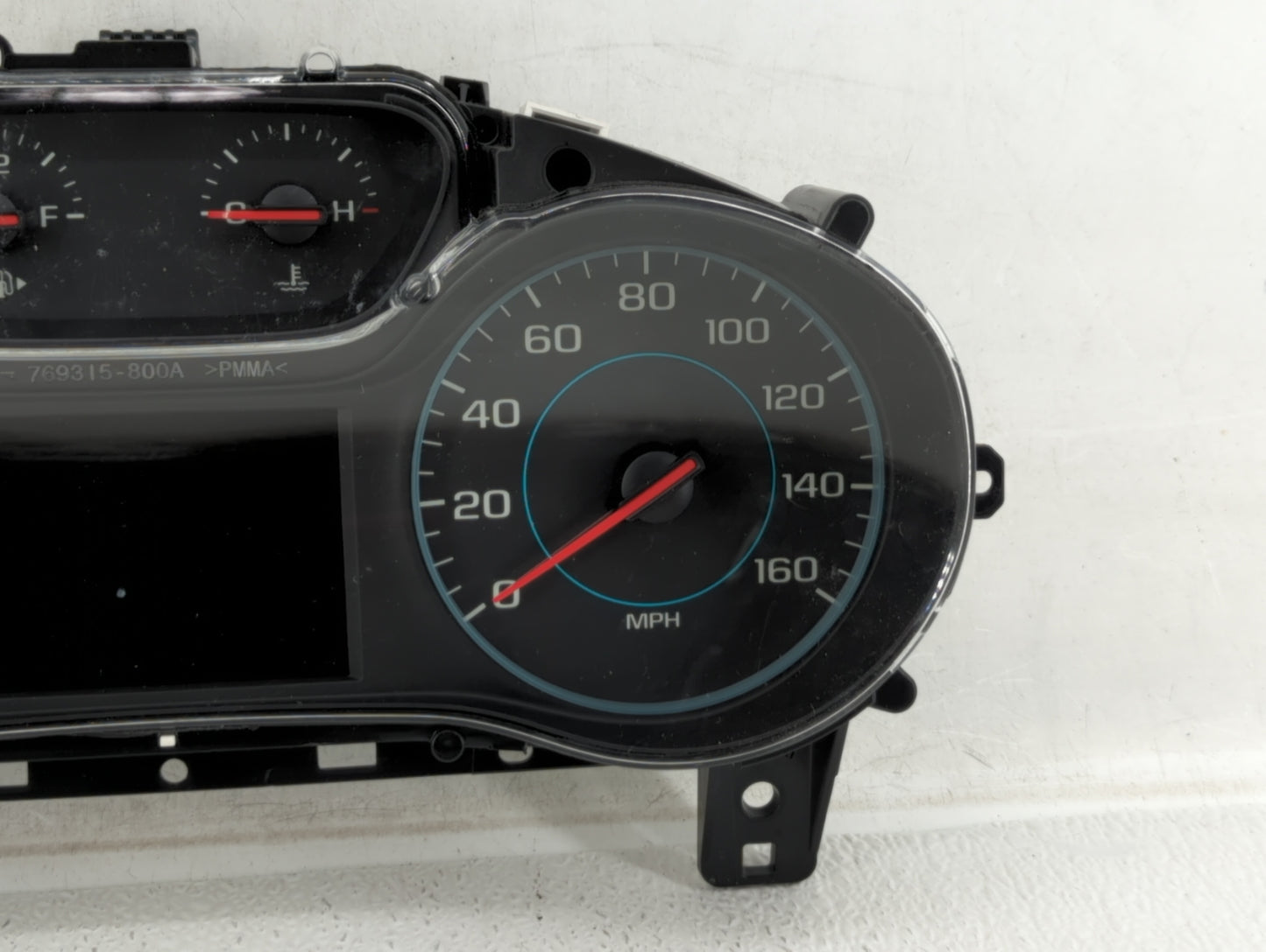2018 Chevrolet Cruze Instrument Cluster Speedometer Gauges P/N:39084636 42668707, 39084635 Fits OEM Used Auto Parts - Oemuse