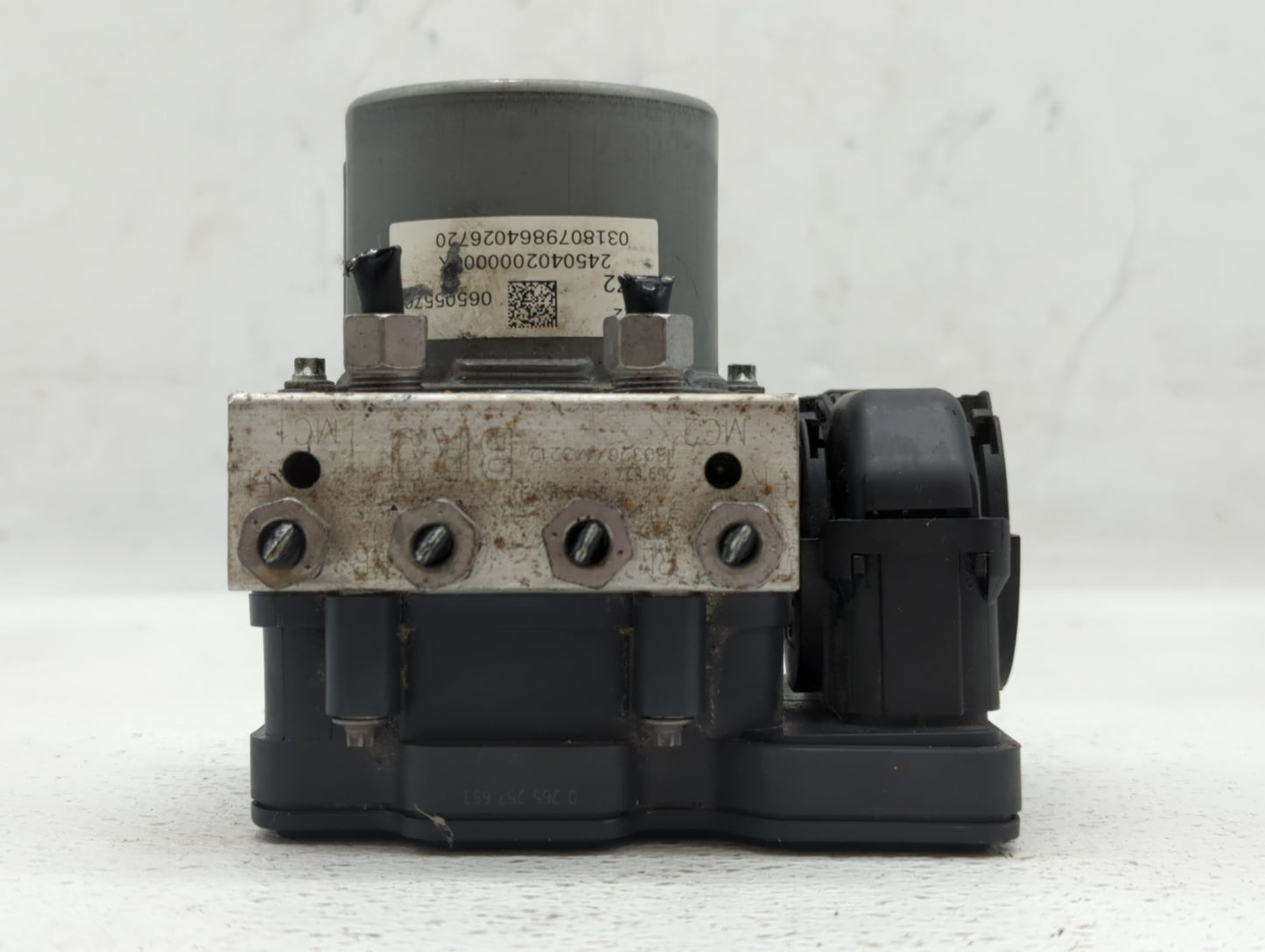 2018 Chevrolet Cruze ABS Pump Control Module Replacement P/N:39126644 39120571, 39120572 Fits OEM Used Auto Parts - Oemuseda