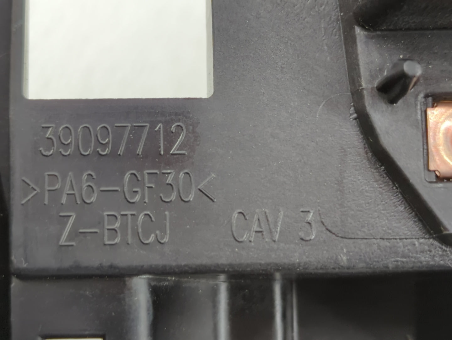 2017-2018 Chevrolet Cruze Radio Control Panel - Oemusedautoparts1.com